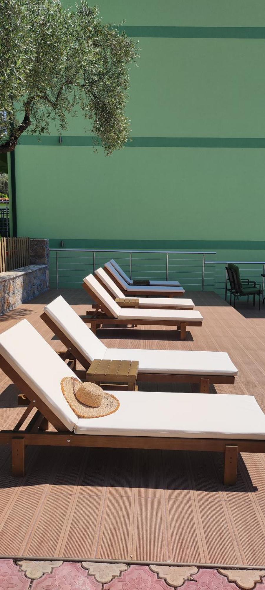 Green Dolphin Apartamento Bar Exterior foto